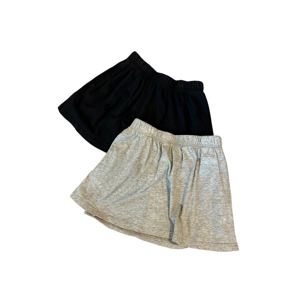 Set of two Primary black and  heather gray pocket skirt cotton size 4-5